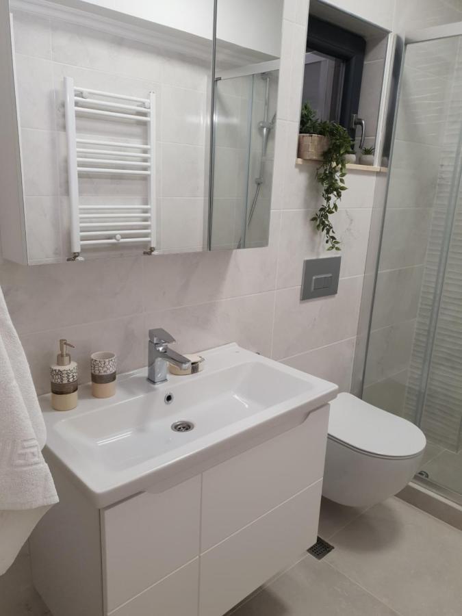 Apartament Le Bonheur Deux Solid Residence Butoaie 마마이아 외부 사진