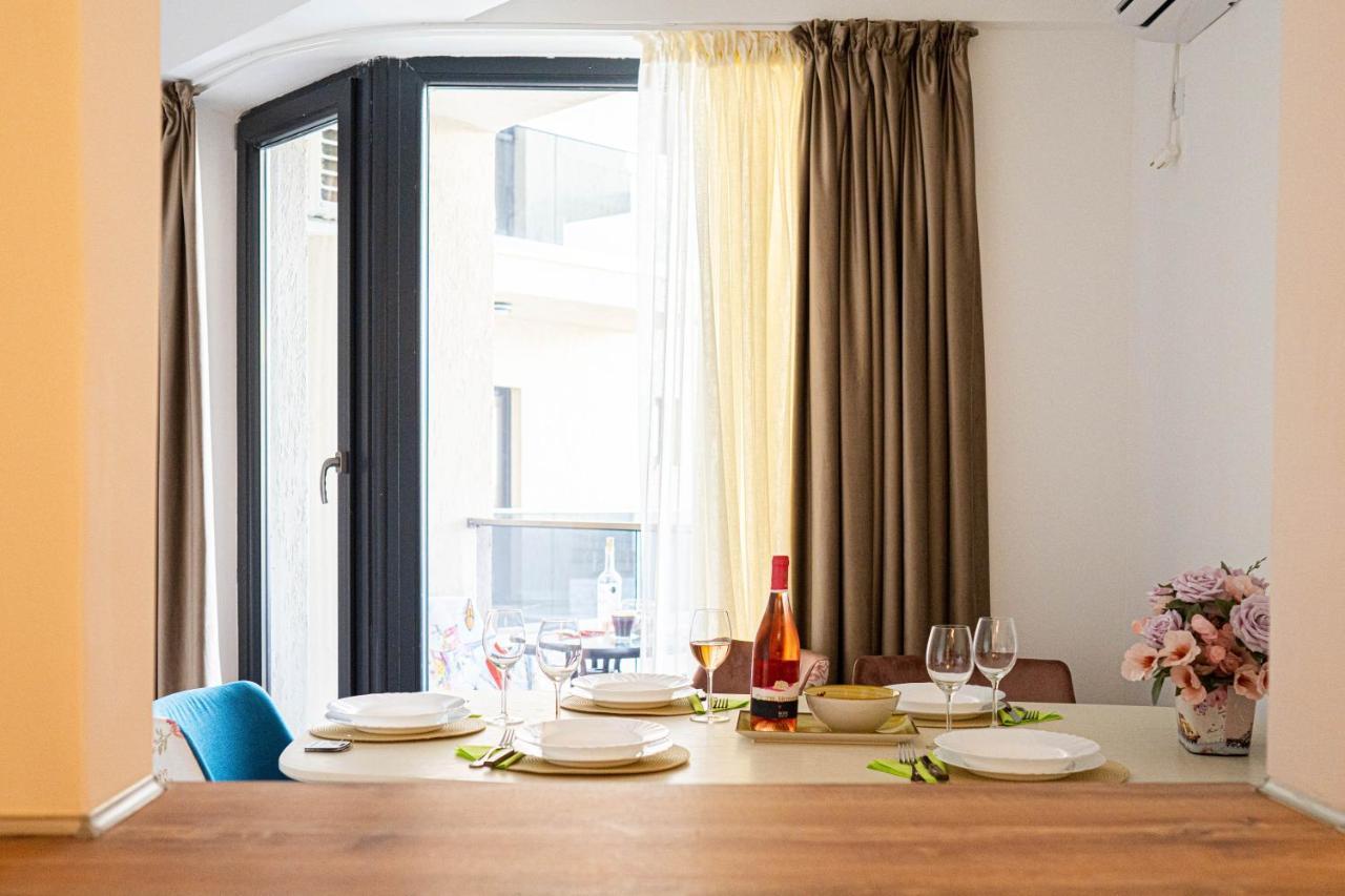 Apartament Le Bonheur Deux Solid Residence Butoaie 마마이아 외부 사진
